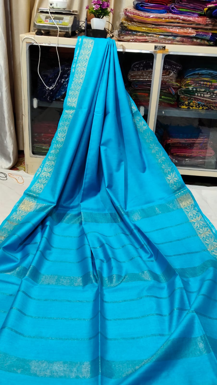 Sutram Mangalgiri Silk Saree